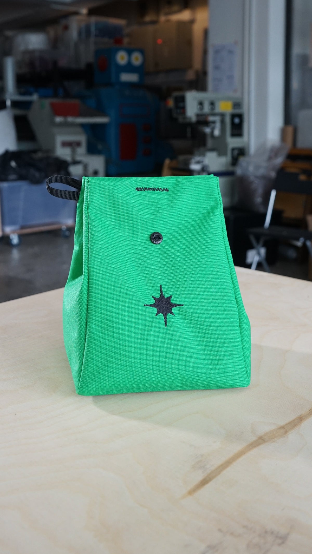 LUNCH BAG CHALK BUCKET