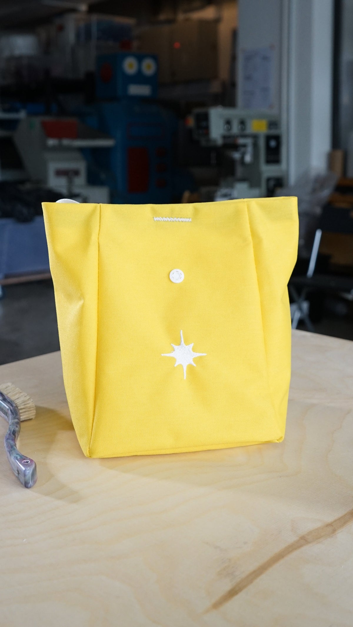 LUNCH BAG CHALK BUCKET